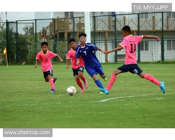 足球明星汇聚高清壁纸尽享视觉盛宴尽展绿茵风采